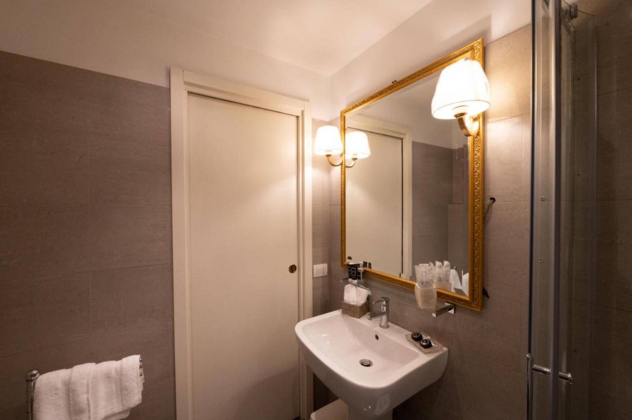 Venus Inn Rome Guest House Екстер'єр фото